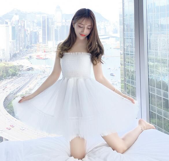 丝驼一澜长白裙
